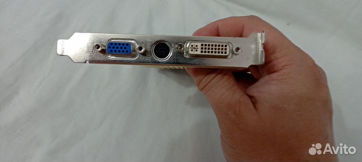 Видеокарта AGP Gigabyte GV-R955256D