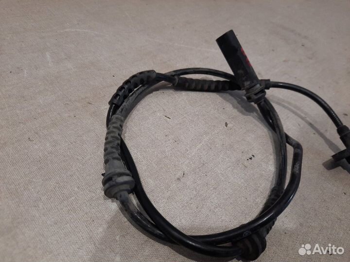 Датчик ABS передний Bmw 530 F07 N55B30A 2009