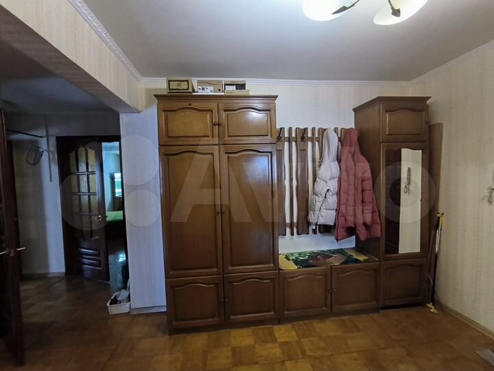 3-к. квартира, 85 м², 1/5 эт.
