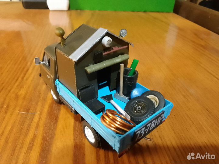 Модель грузовика УАЗ