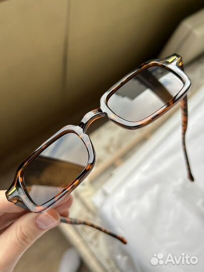 Солнцезащитные очки