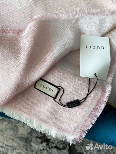 Шаль платок Gucci lux розовый с люрексом