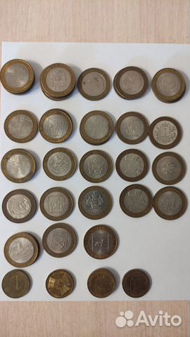 Монеты и бумажные купюры