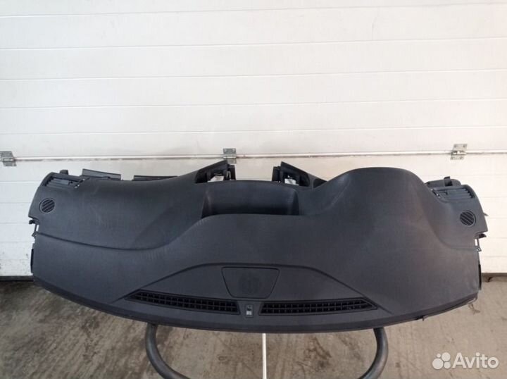 Торпедо передняя панель Honda Accord 8 CU2 K24Z3