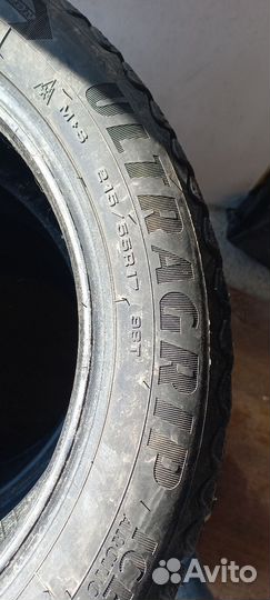 Goodyear UltraGrip 215/55 R17