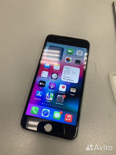 iPhone 8 Plus, 256 ГБ