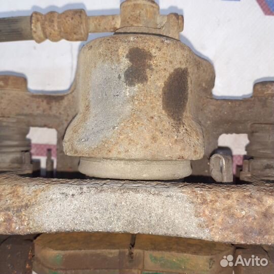 Суппорт задний правый hyundai santa FE NEW