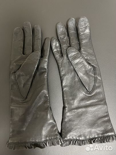 Перчатки женские натуральная кожа черного цвета