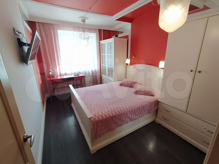 2-к. квартира, 62 м², 8/10 эт.