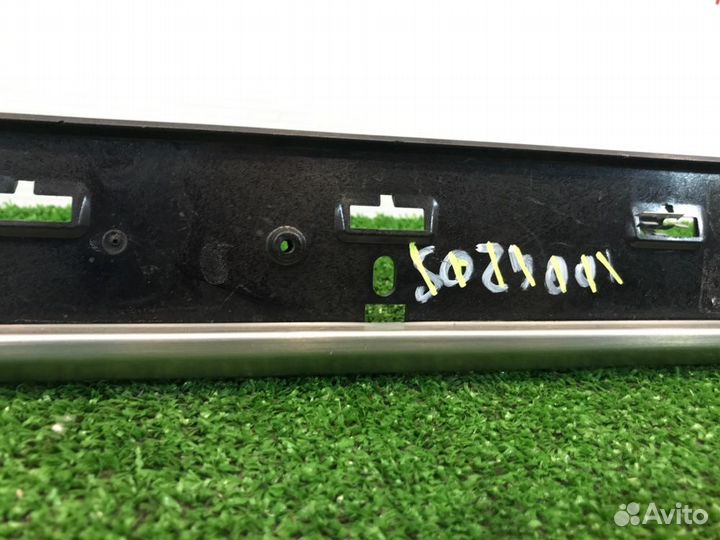 Декоративная накладка задняя левая Volkswagen