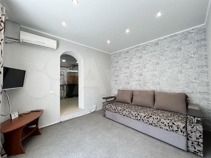 Дом 45 м² на участке 2 сот.