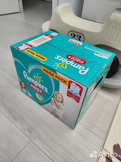 Подгузники-трусики Pampers Pants 12-17 кг 82шт