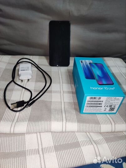 HONOR 10 Lite, 3/32 ГБ