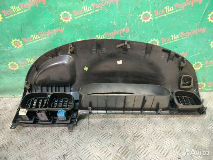 Накладка на торпедо Kia Rio 1 универсал 1.5 2002