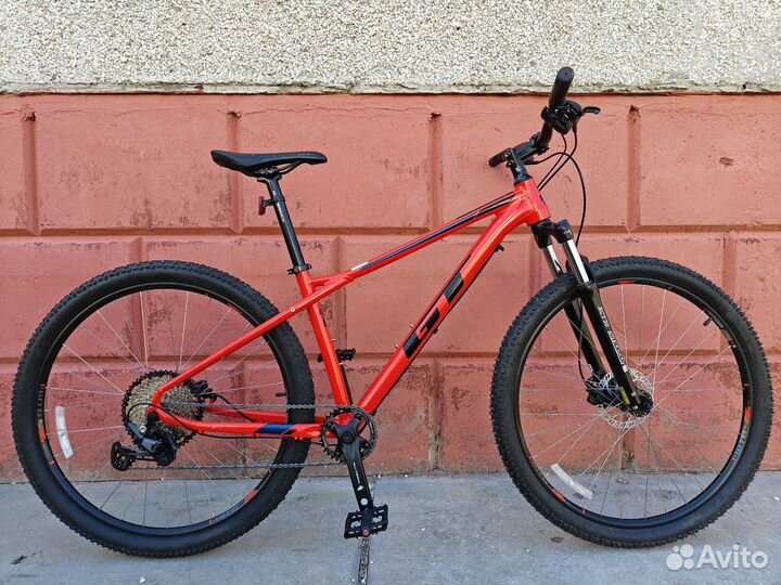 Велосипед 29 Gt новый Shimano Deore