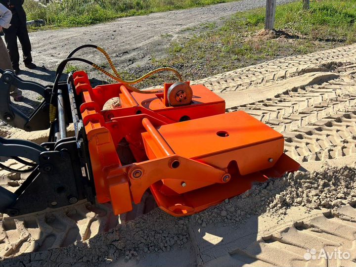 Виброплита 1600мм на мини-погрузчик