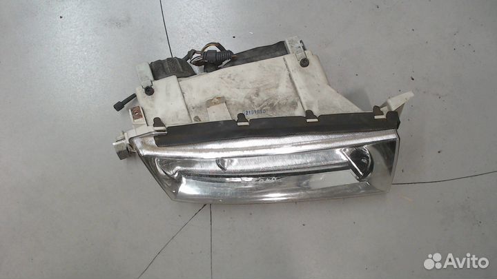 Фара (передняя) Skoda Octavia Tour, 2000