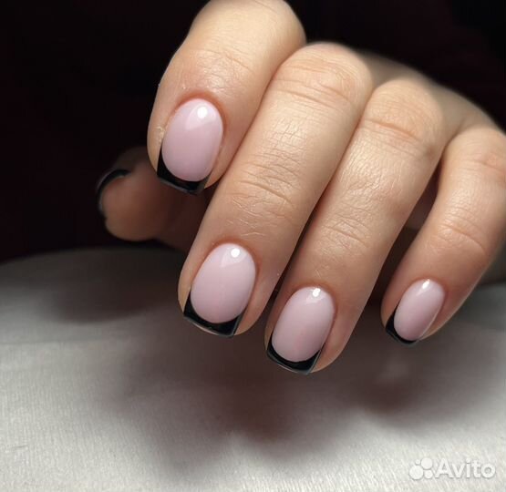 Мастер маникюра и педикюра