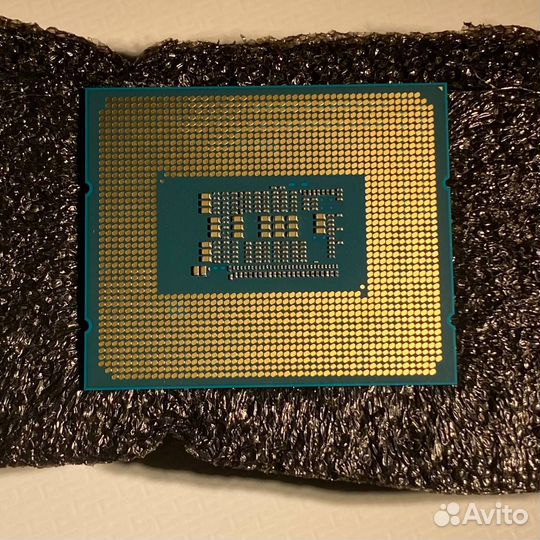 Процессор i3 12100f