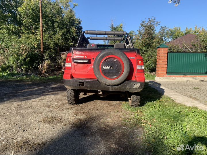 Mitsubishi Pajero iO 1.8 AT, 2000, 155 400 км