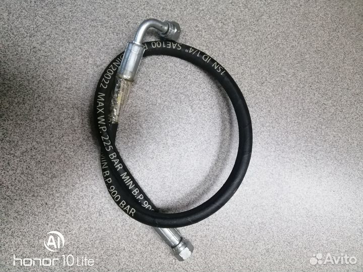 Шланг гидравлический 1/4 L750