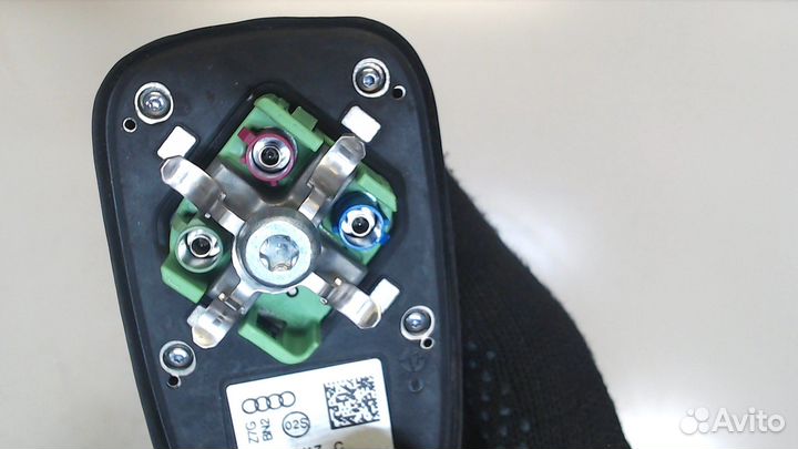 Антенна Audi A6 (C7), 2017