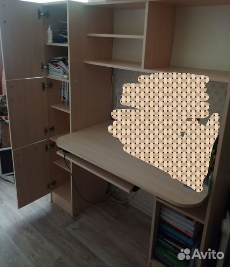 Стол письменный