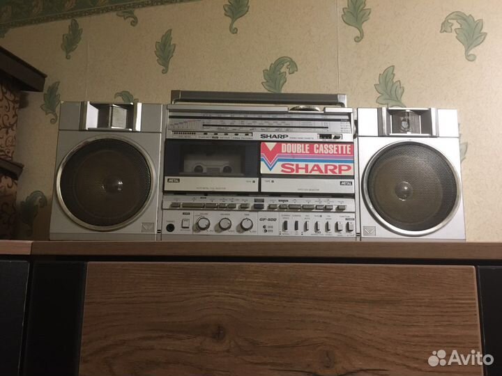Двухкассетный магнитофон sharp