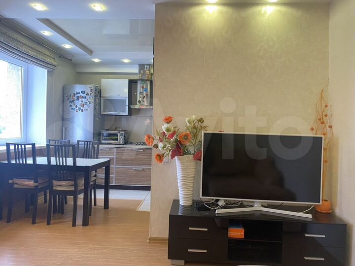 2-к. квартира, 56,2 м², 9/9 эт.