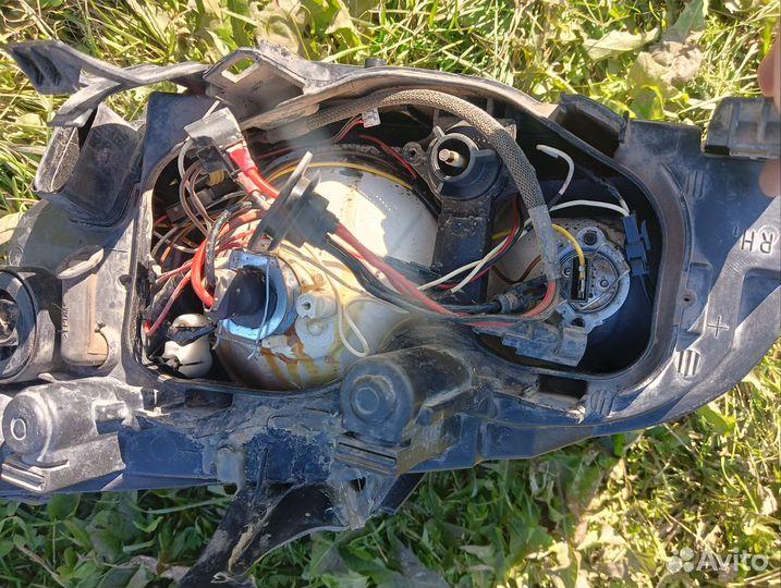 Фары Ford Focus 2 дорестайлинг