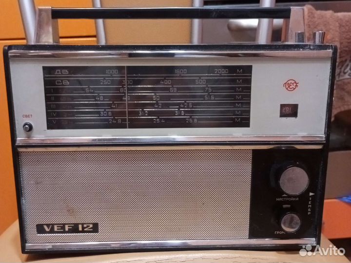 Радиоприёмник VEF 12