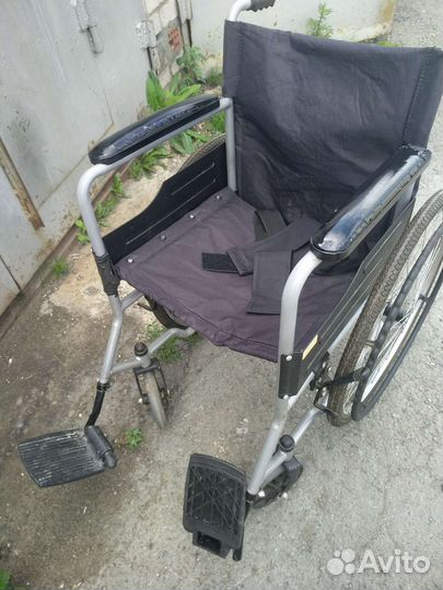 Коляска инвалидная
