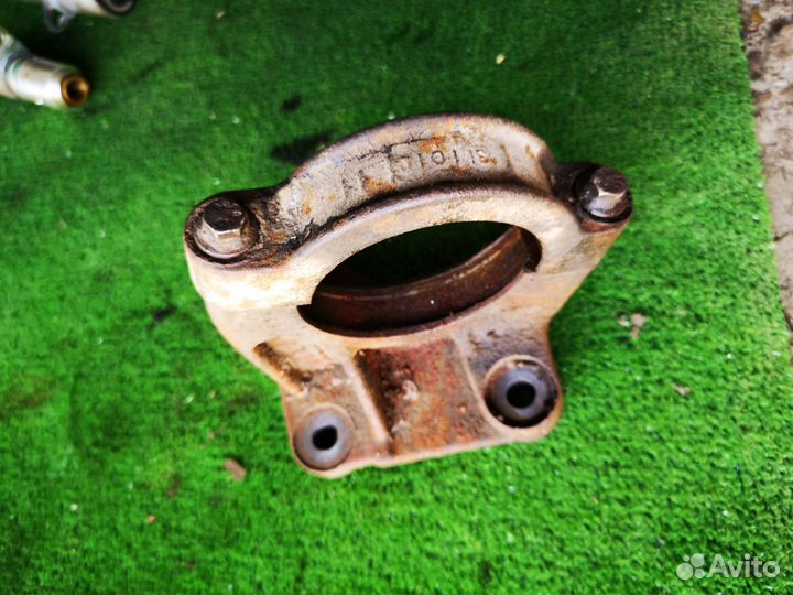 Кронштейн промежуточного вала для volvo XC90 02-н