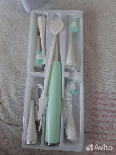 Электрический очиститель для зубов(новый)