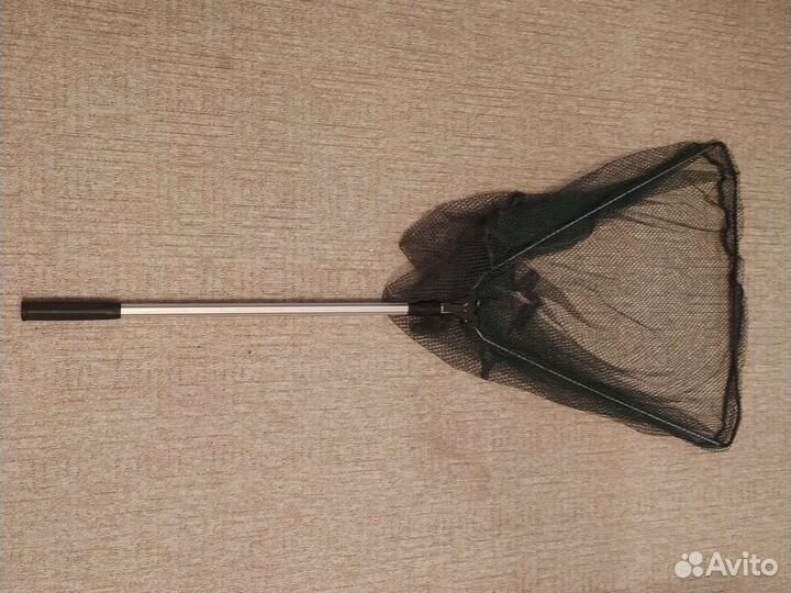 Подсачек рыболовный телескопический