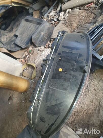 Приборная панель на ситроен xsara 2002г