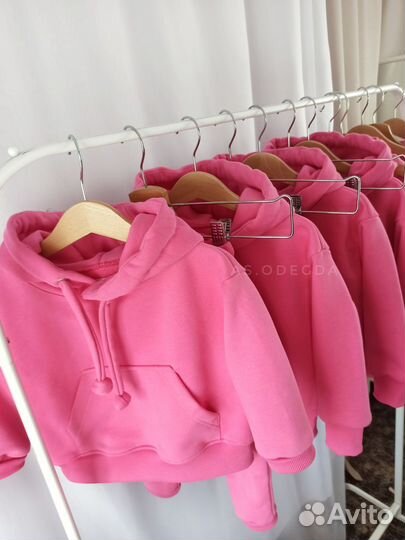 Пошив худи, костюмов и другого трикотажа