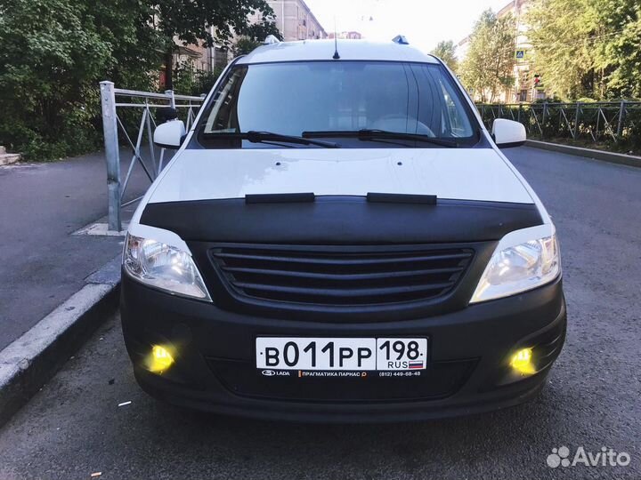 Дефлектор капота LADA Largus