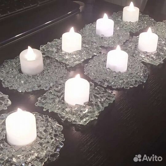 Подсвечник из стекла