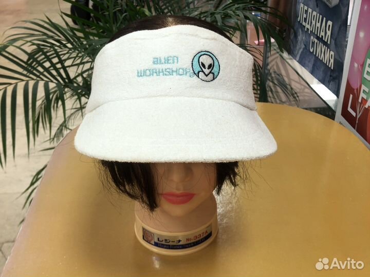 Теннисный козырек