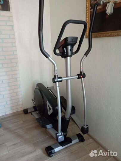 Эллиптический тренажер torneo