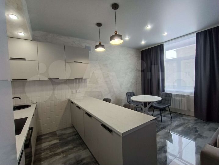 2-к. квартира, 60 м², 3/5 эт.