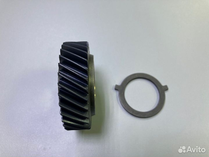 Шестерня масляного насоса VAG 03L198488 Новая