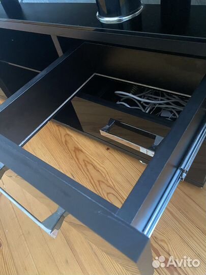 Тумба под телевизор