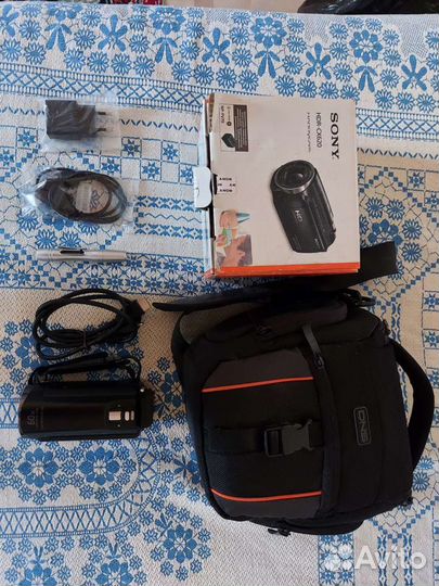 Видеокамера Sony HDR-CX620