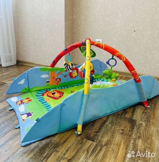 Развивающий коврик