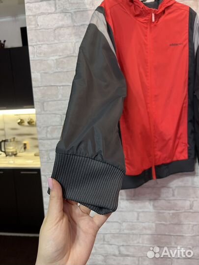 Ветровка adidas neo