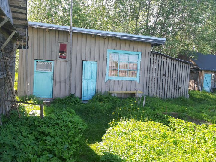 Дом 54 м² на участке 21,5 сот.