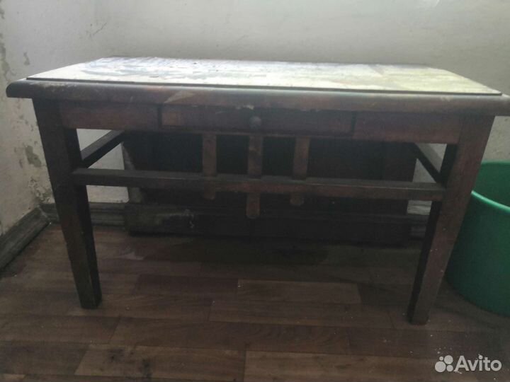 Банкетка-скамейка старинная в прихожую