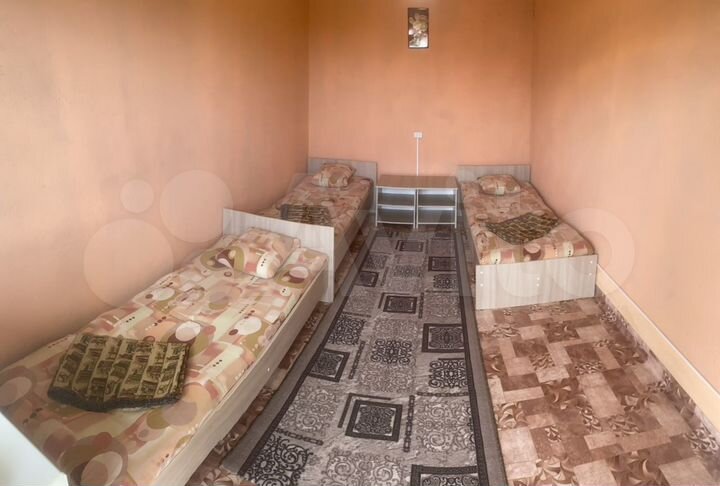 Комната 13 м² в 1-к., 1/1 эт.